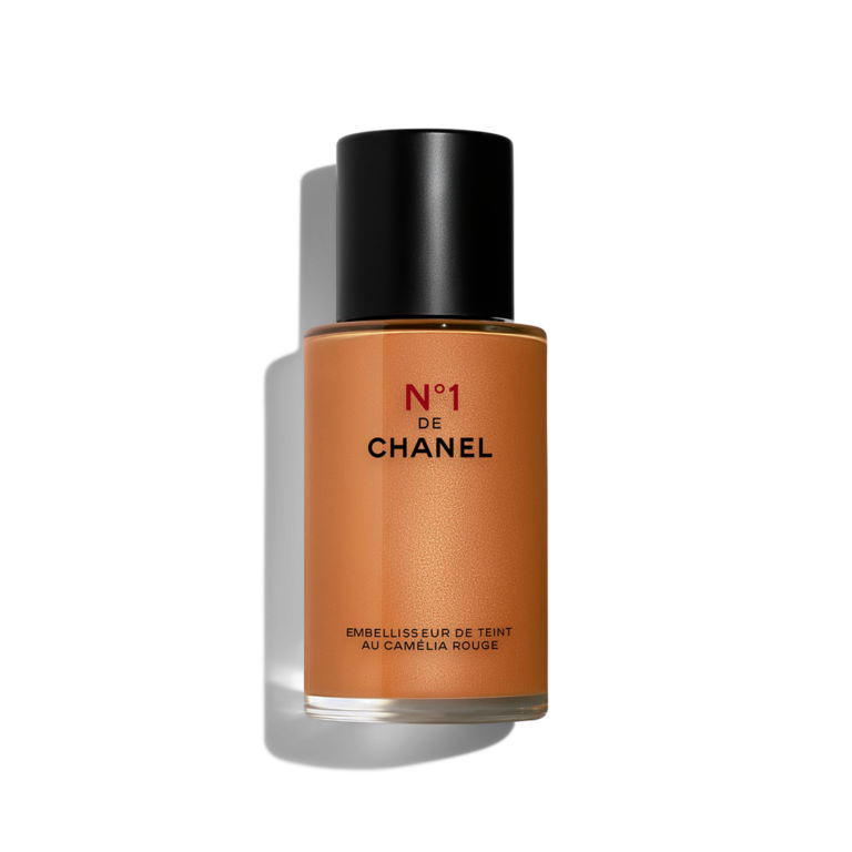 N°1 DE CHANEL SKIN ENHANCER Boosts Radiance - Evens - Perfects