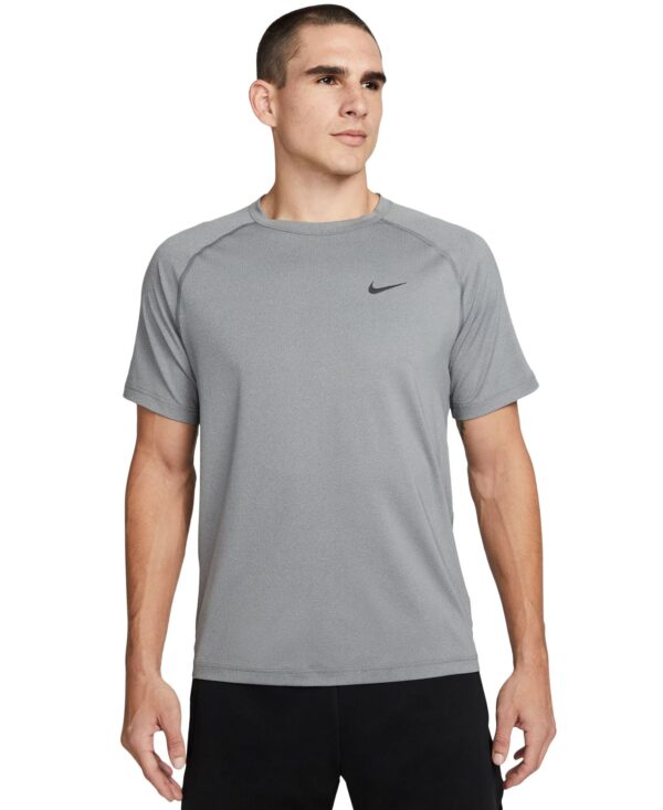 Men's Relaxed-Fit Dri-FIT Short-Sleeve Fitness T-Shirt