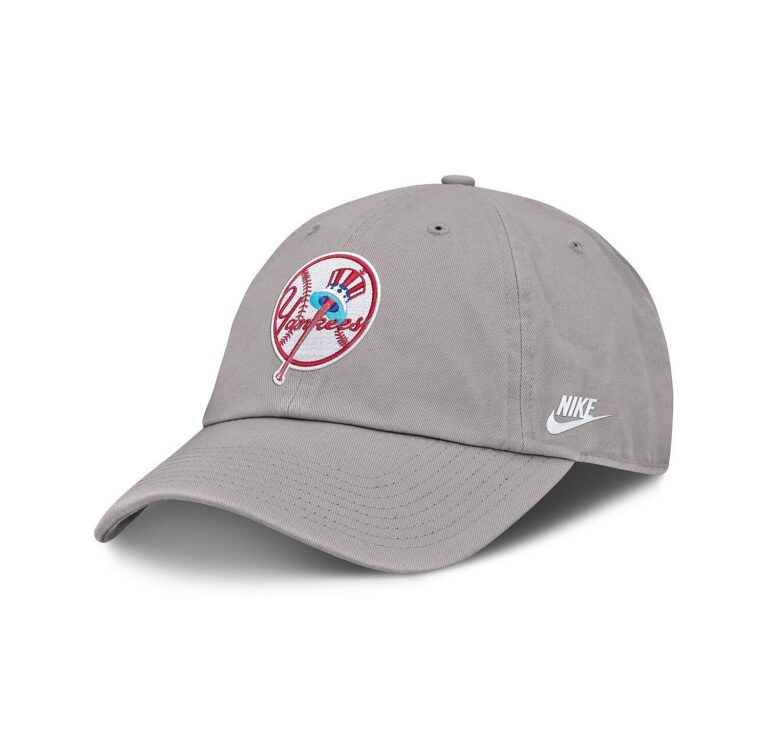 Men's Gray New York Yankees Cooperstown Collection Club Adjustable Hat