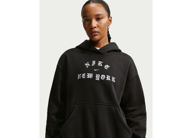 Women's Oversized Pull-On Hoodie