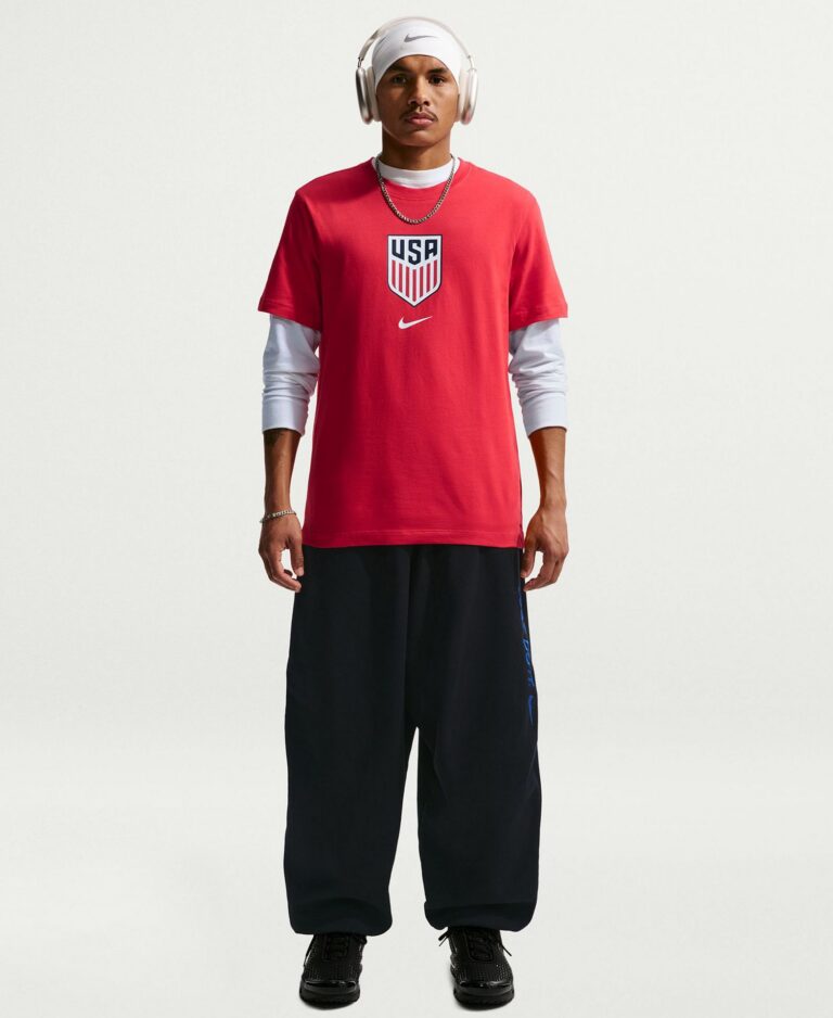 USA Crest Soccer T-Shirt