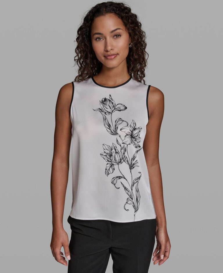 Women's Woven Sleeveless Printed Crew Neck Blouse