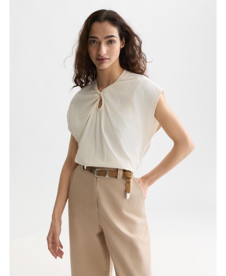 Women’s Twisted Neckline Tops and Tees