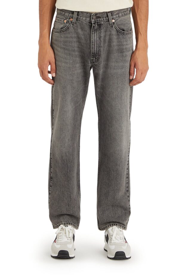 555™ Relaxed Straight Leg Jeans