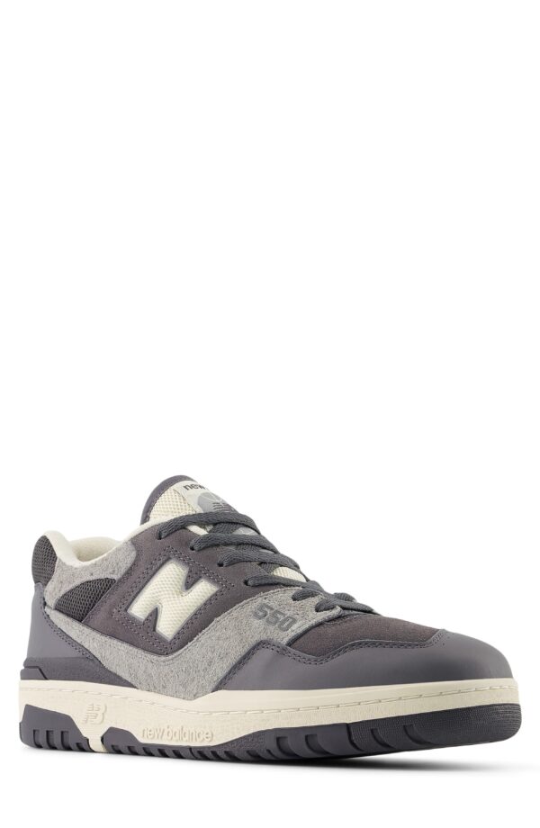 550 Basketball Sneaker (Men)
