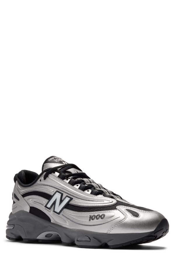 Gender Inclusive 1000 Sneaker