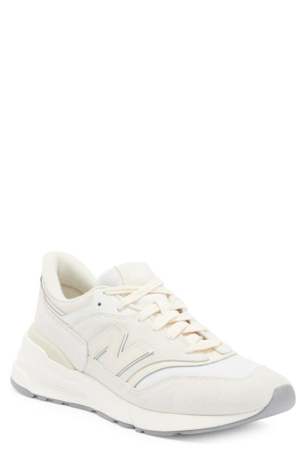 Gender Inclusive 997R Sneaker