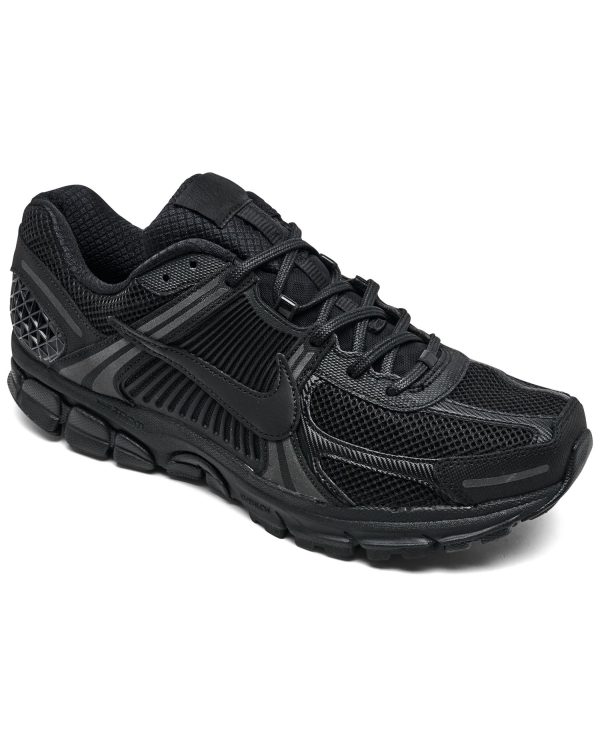 Men's Zoom Vomero 5 Casual Sneakers from Finish Line