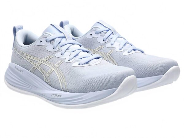 women's cumulus 27 running shoes in blue fade/white