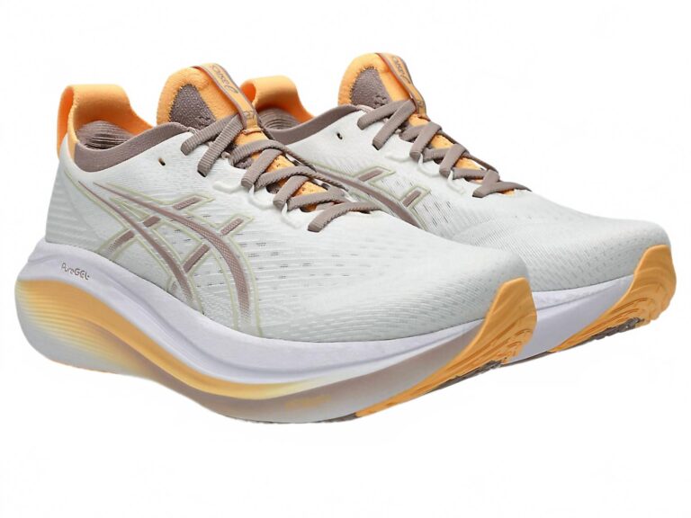 women's gel-nimbus 27 shoes in white/fawn