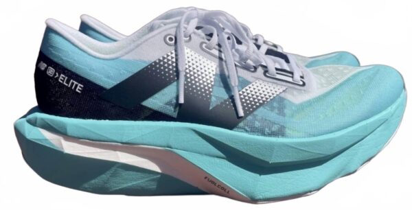 women's fuelcell supercomp elitev4 shoe in green/white